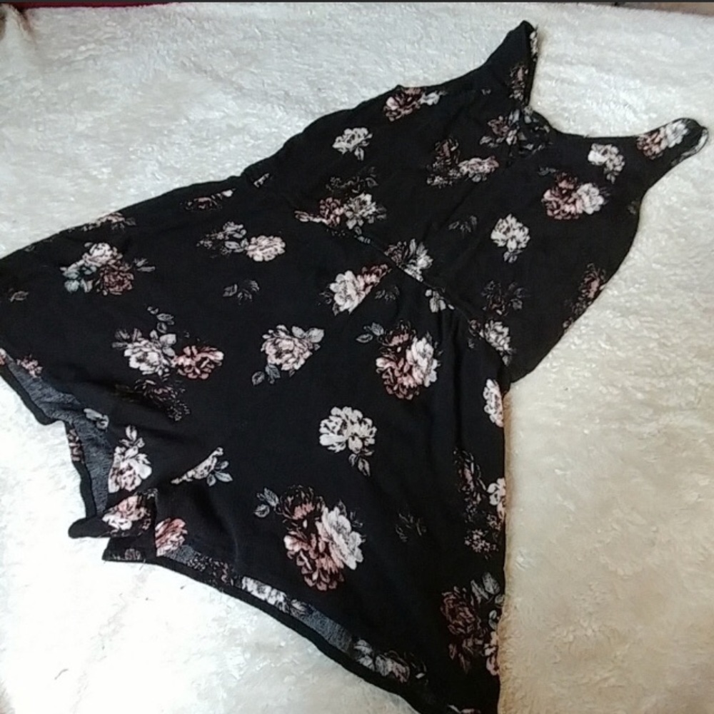 Kendall and Kylie black, floral romper